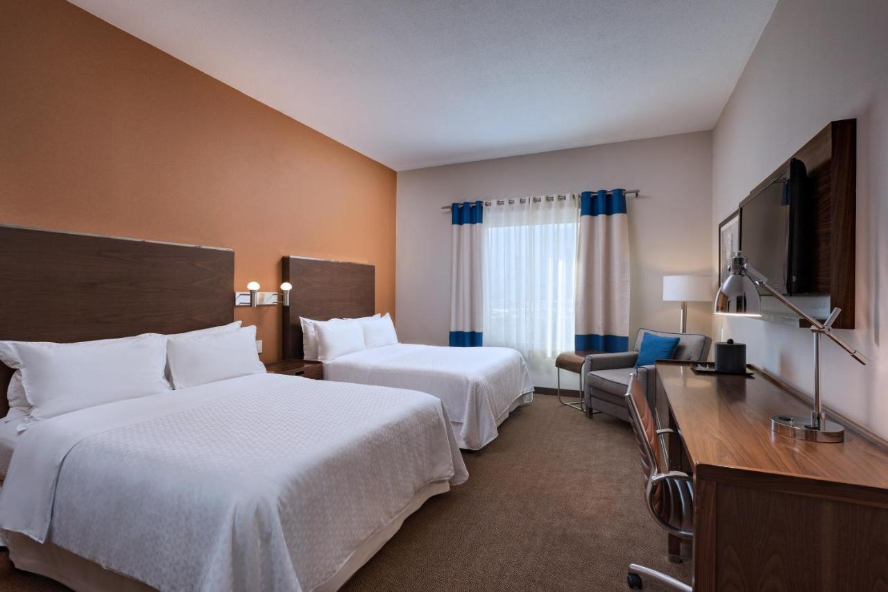 Four Points By Sheraton Galerias Монтеррей Экстерьер фото