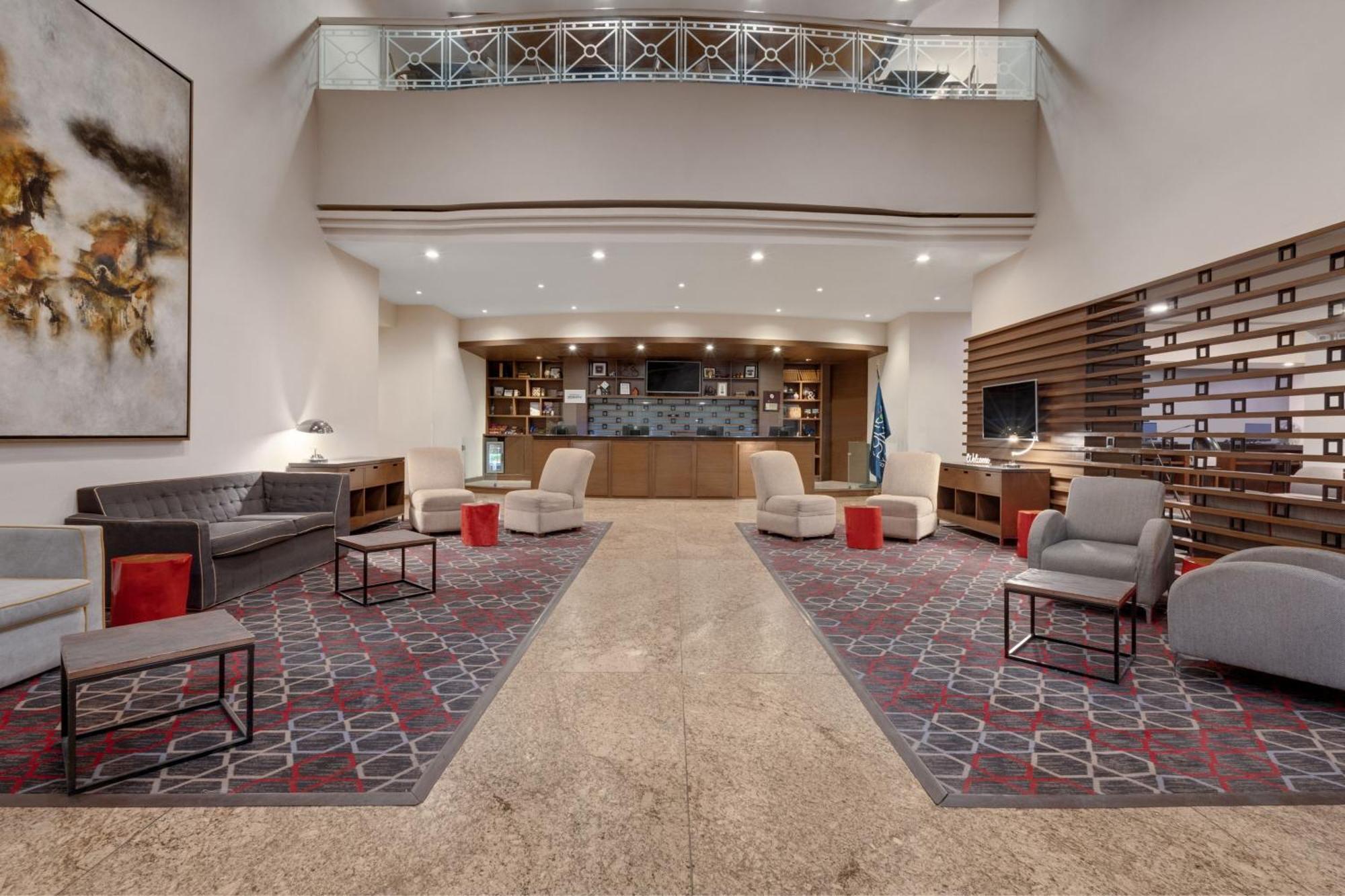 Four Points By Sheraton Galerias Монтеррей Экстерьер фото The Library at The Westin